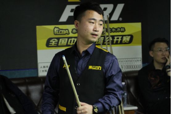 不论是冰球 不论是冰球